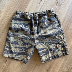 Dark Seas Division Mens Tiger Stripe Camo Shorts Medium Green Cotton Skull Patch